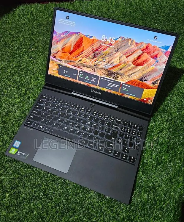 Laptop Lenovo Legion 7 16GB Intel Core I7 SSD 750GB · Photo 1