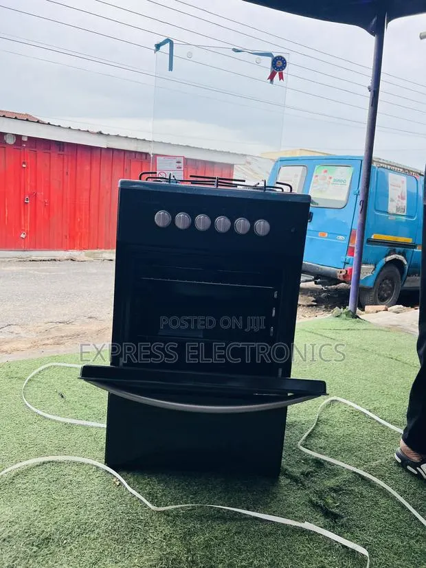 Limited Stock Gas Cooker Oven 4b 50/50. · Photo 1
