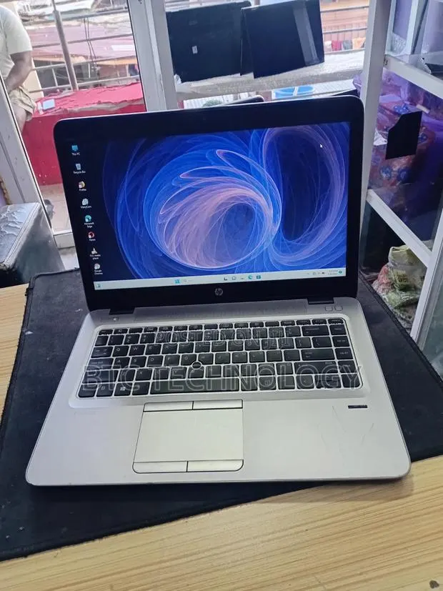 Laptop HP EliteBook 840 G3 8GB Intel Core i5 SSD 256GB · Photo 1