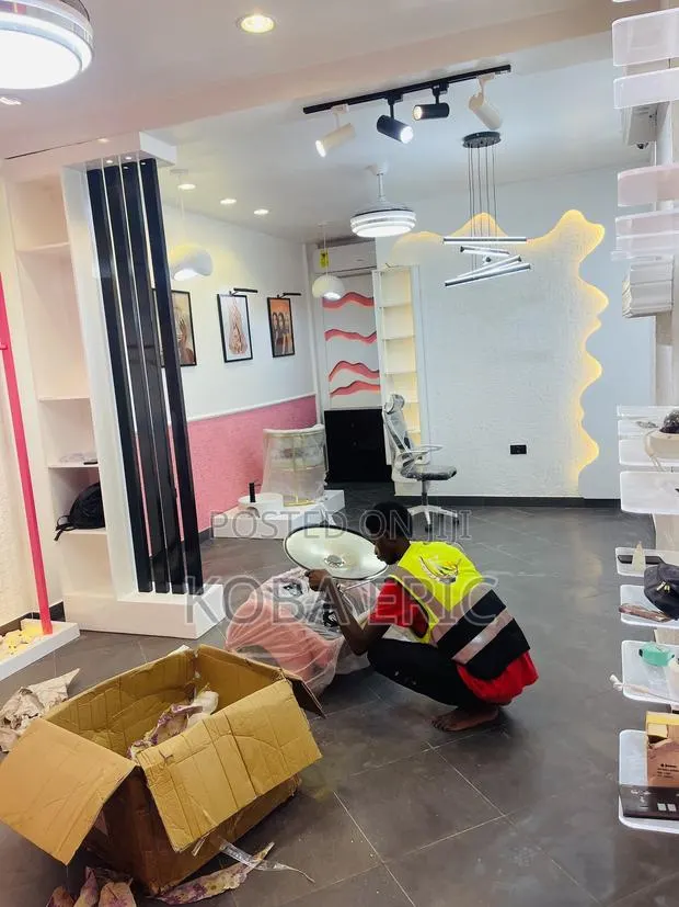 Shop Decoration · Photo 1