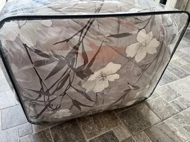 Luxury Queen Size Duvet Set · Photo 1