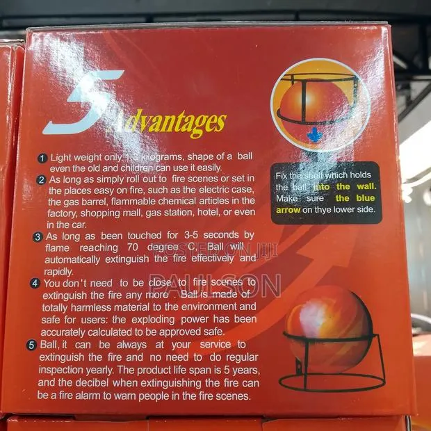 1.3kg Fire Extinguisher Ball With Bracket · Photo 3