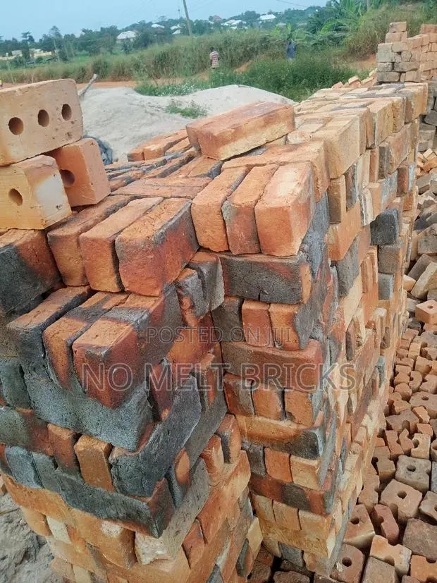 Solid Clay Fired Brick · Photo 1