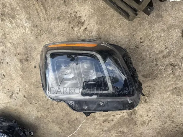 Kia Telluride 2020–2022 Headlight Available Home Use · Photo 1