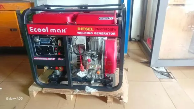 Strong Arc, Stable Output – Ecoolmax Ymkt8700ew Welding Machine · Photo 1