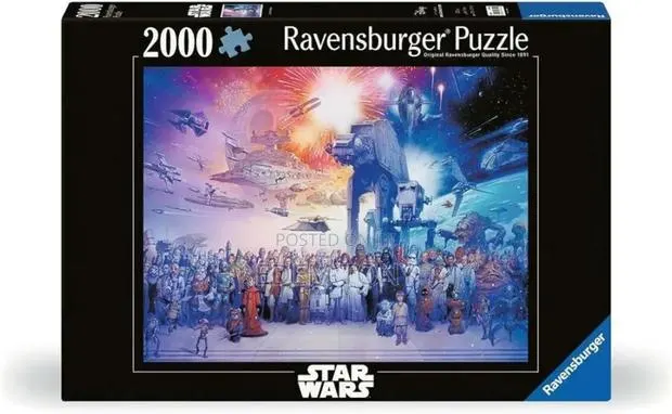 Ravensburger 2000-Piece Star Wars Universe Jigsaw Puzzle · Photo 1