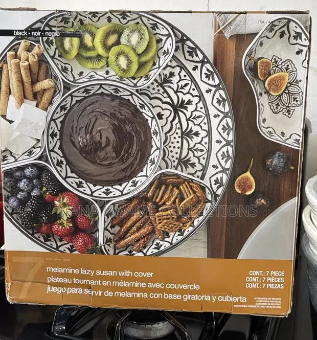 Malamine Lazy Susan With Covers · Photo 1