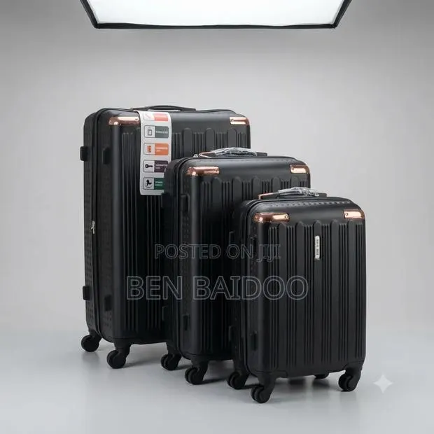 Plastic Travelling Bags 3in1 Plastic Travelling Bags 3in1 Set · Photo 1