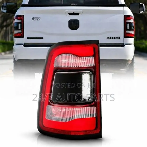 Dodge RAM 1500 Tail Light 19-24 · Photo 1