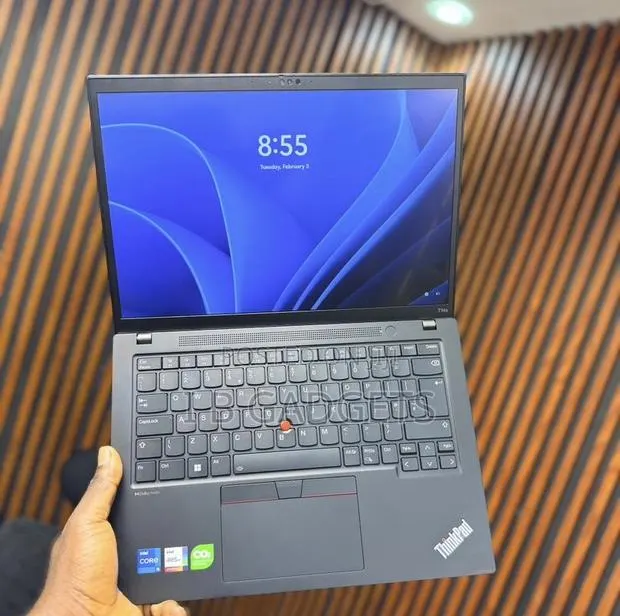 Laptop Lenovo ThinkPad T14 G4 16GB Intel Core I7 SSD 256GB · Photo 1