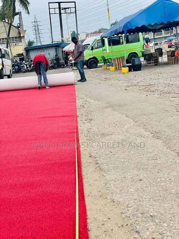 Quality Plain Red Industrial Carpet · Photo 1