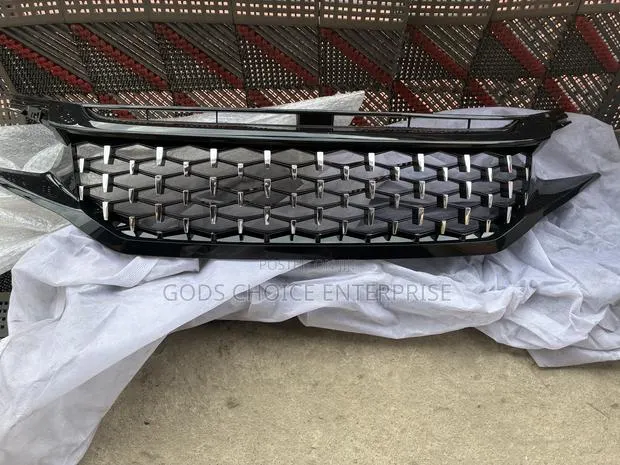 Front Grill Civic 2017-2019-2020 Diamond Design · Photo 1