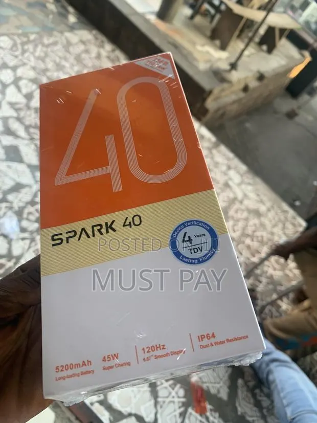 New Tecno Spark 40 256 GB Black · Photo 1