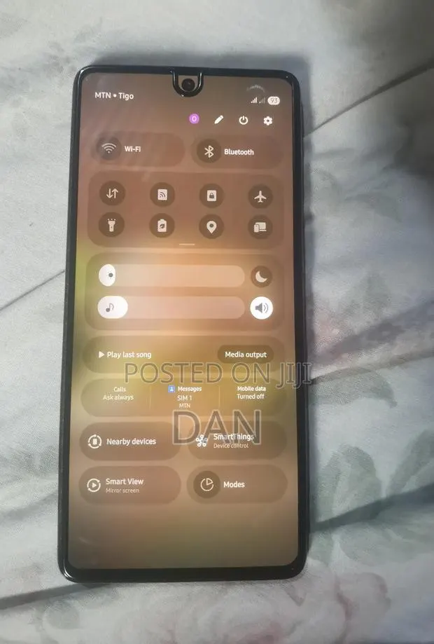 Samsung Galaxy A71 128 GB Blue · Photo 1