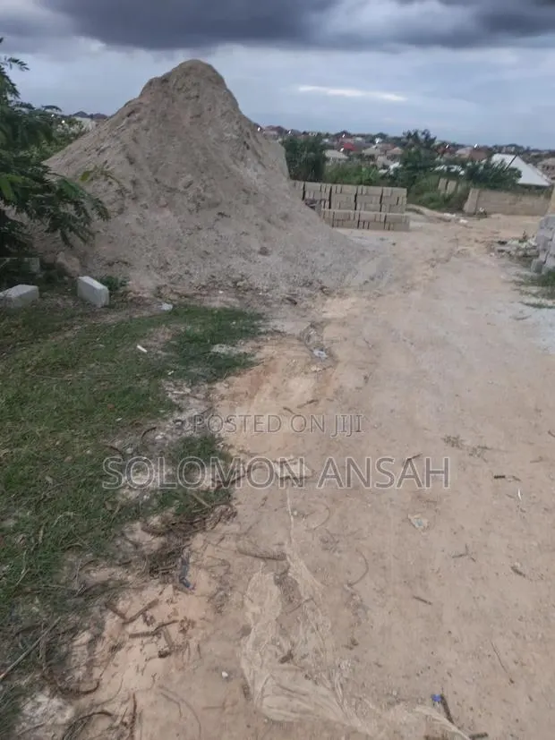 Half Plot for Sale at Aputuogya · Photo 1
