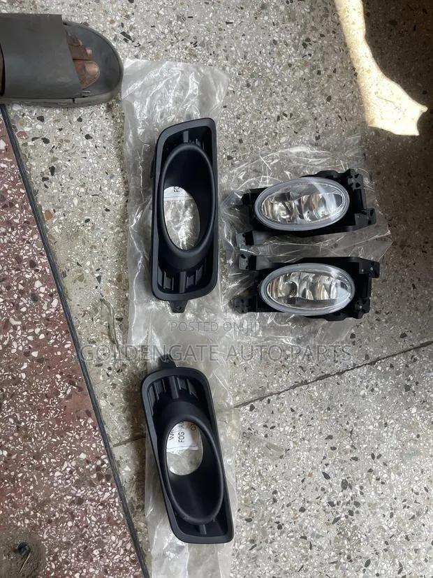 Honda City 2011 to 2013 Foglight and Cover Set · Photo 1