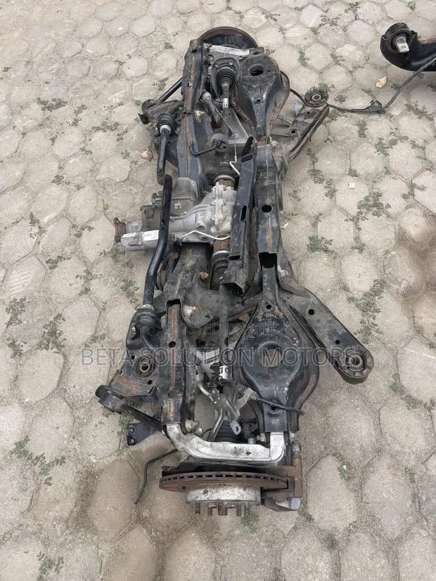 Mistubishi Outlander 2022 Back Axle · Photo 1