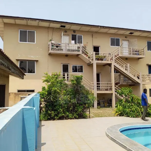Furnished 20bdrm Apartment in .., Oxford Street for sale · Photo 1