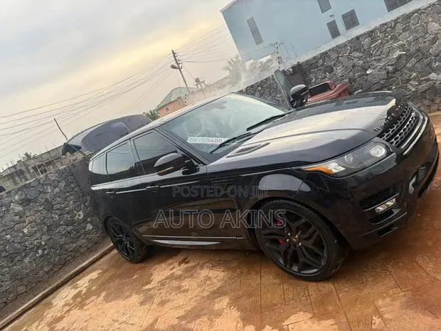 Land Rover Range Rover Sport Dynamic 4x4 (5.0L 8cyl 8A) 2017 Black · Photo 1