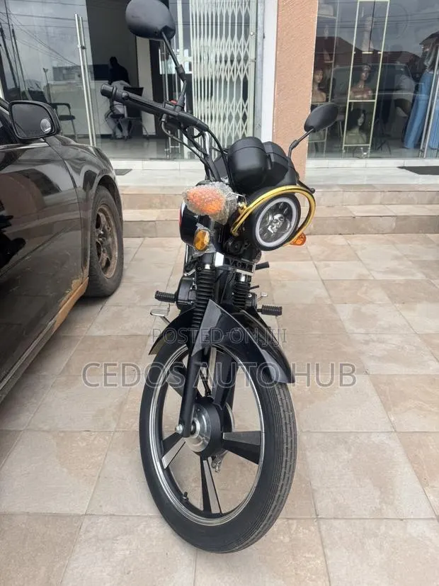 Royal RY125 2025 Black · Photo 1