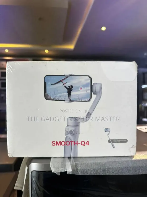 Zhiyun Smooth-q4 Smartphone Gimbal Stabilizer · Photo 1
