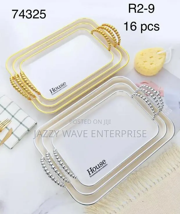 3 Set Tray · Photo 1