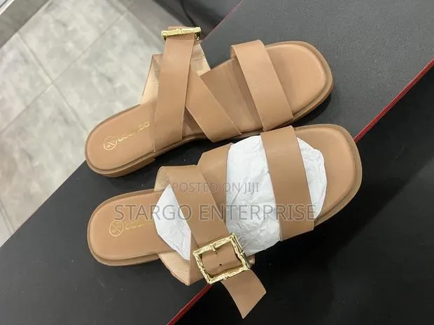 Uk Ladies Shoes · Photo 1