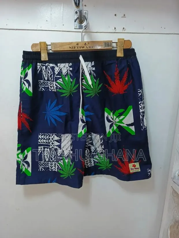 Essential Summer Style - Found It At Tryahu · Photo 1