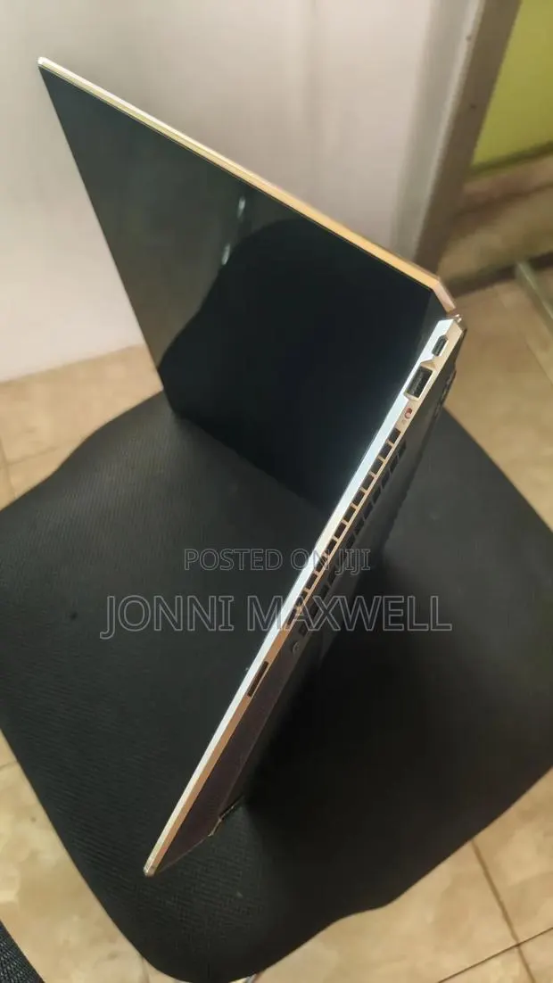 Laptop HP Spectre X360 16GB Intel Core i7 SSD 500GB · Photo 1