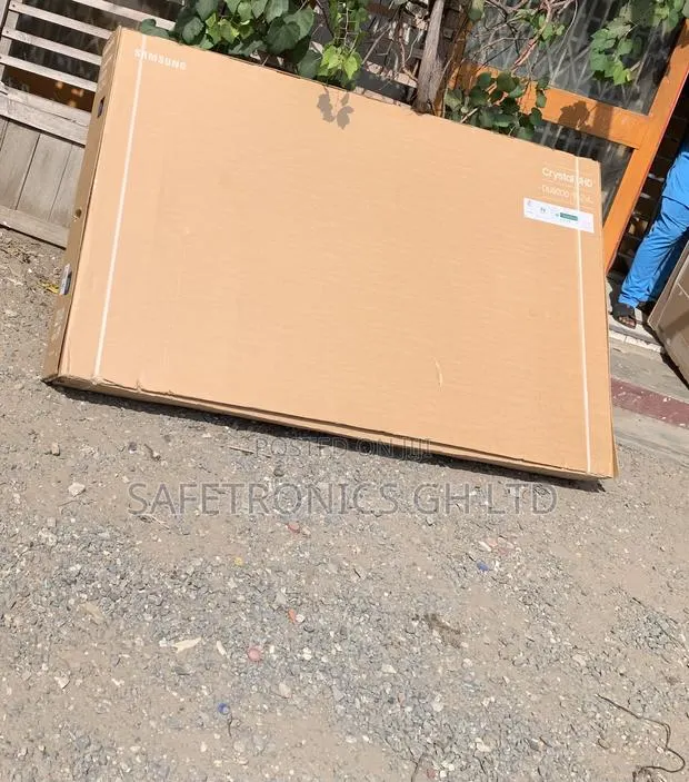 High Reliable Samsung 85" Du8000 2024 Crystal Uhd Smart Tv · Photo 1