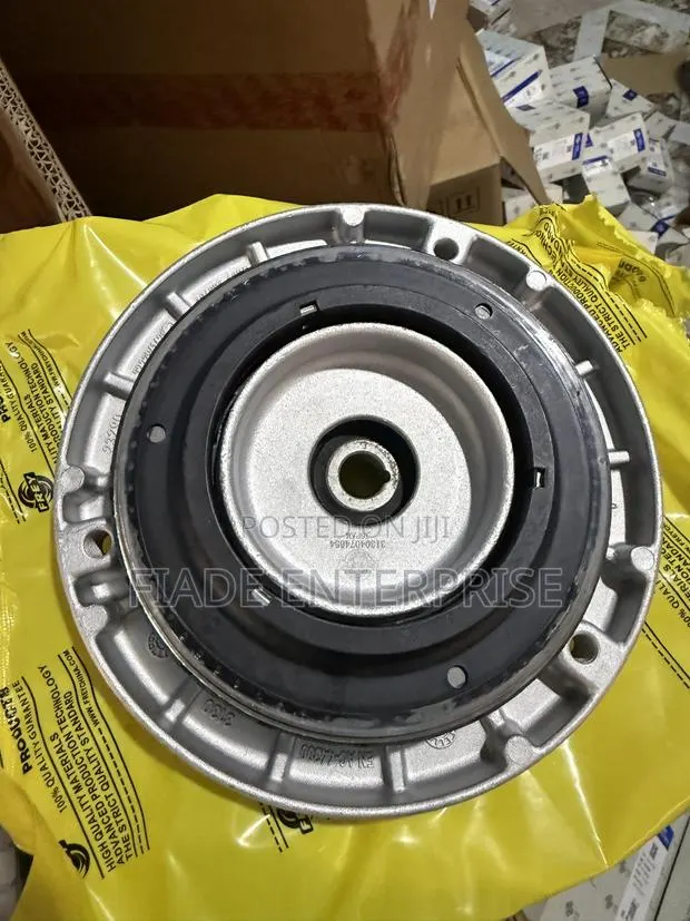 Front Upper Strut Mount for BMW X3 F25 X4 F26 · Photo 1