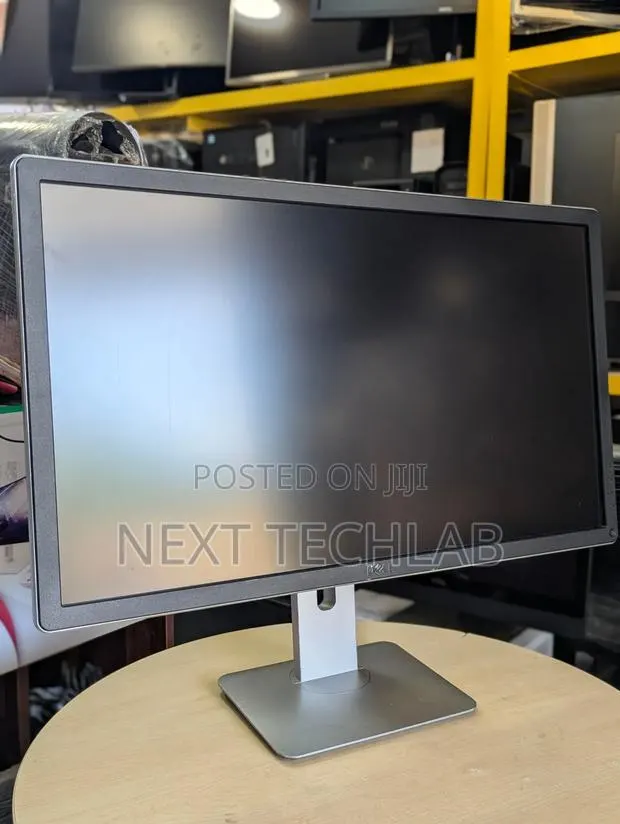 Dell Monitor · Photo 1