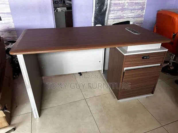 Executive Office Table · Photo 1