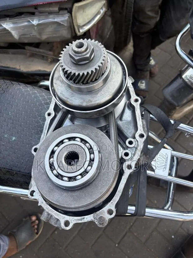 Nissan Sentra,rogue,juke Gearbox Chain · Photo 1