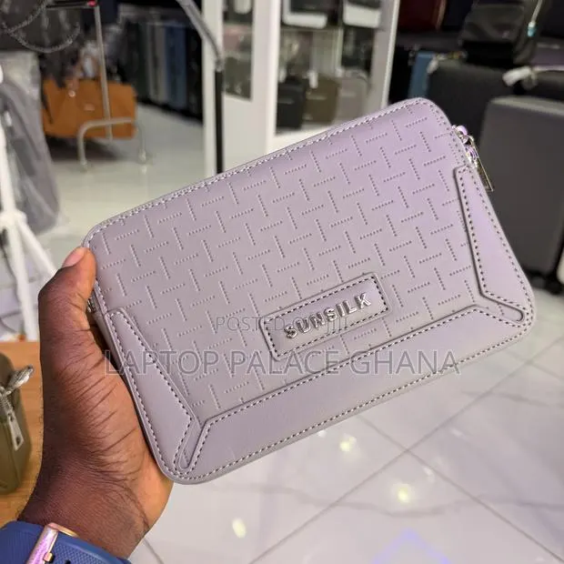 Sunsilk Premium Leather Bags · Photo 1