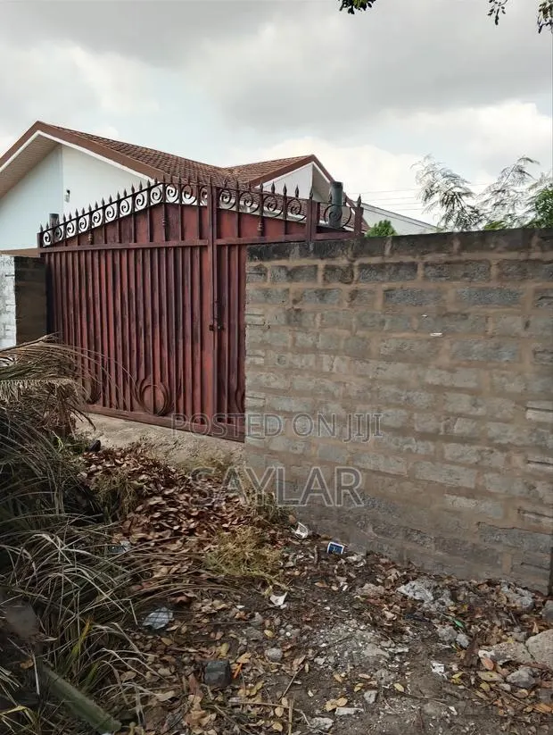 Full Plot 70/100 for Sale Community 11-Prime Zone . · Photo 1