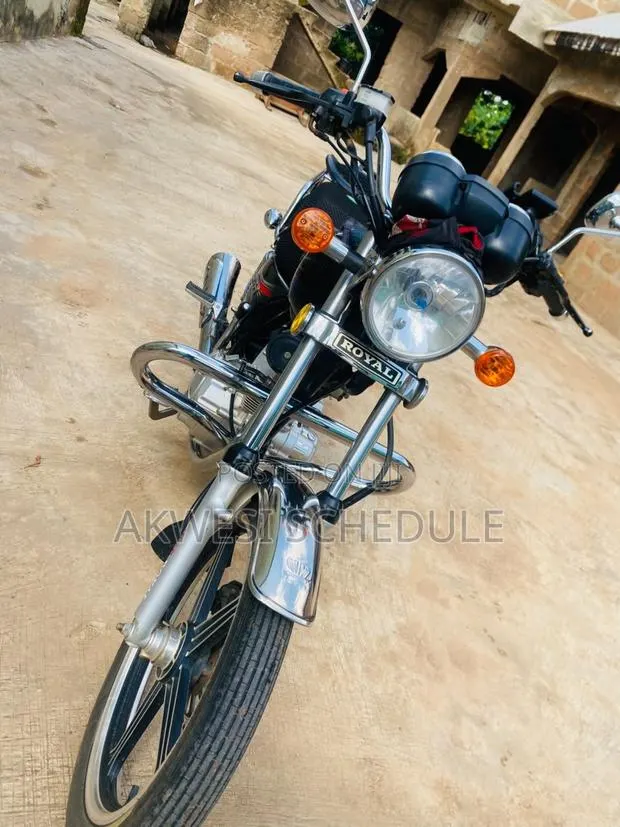 Royal RY125 2026 Black · Photo 1
