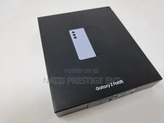 New Samsung Galaxy Z Fold 5 256 GB Purple · Photo 1