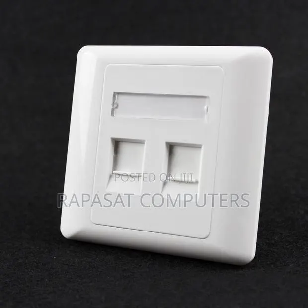 Dual Port Face Plate · Photo 1