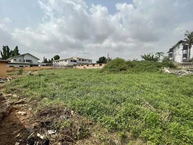 50/70 Plot for Sale in Kwabenye Balloon Gate · Photo 7