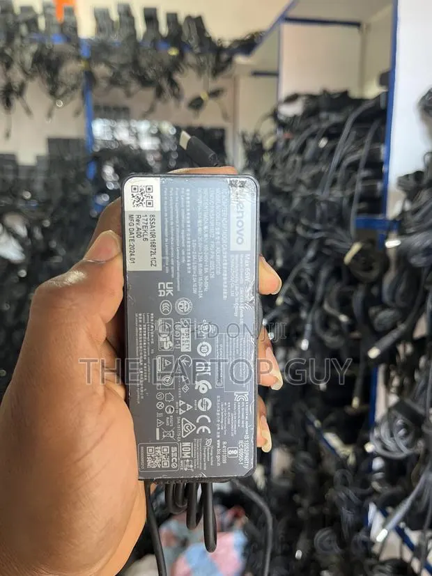 Original Lenovo Type C Charger · Photo 4