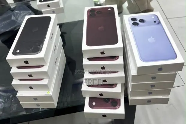 New Apple iPhone 18 Pro Max 256 GB Blue · Photo 1