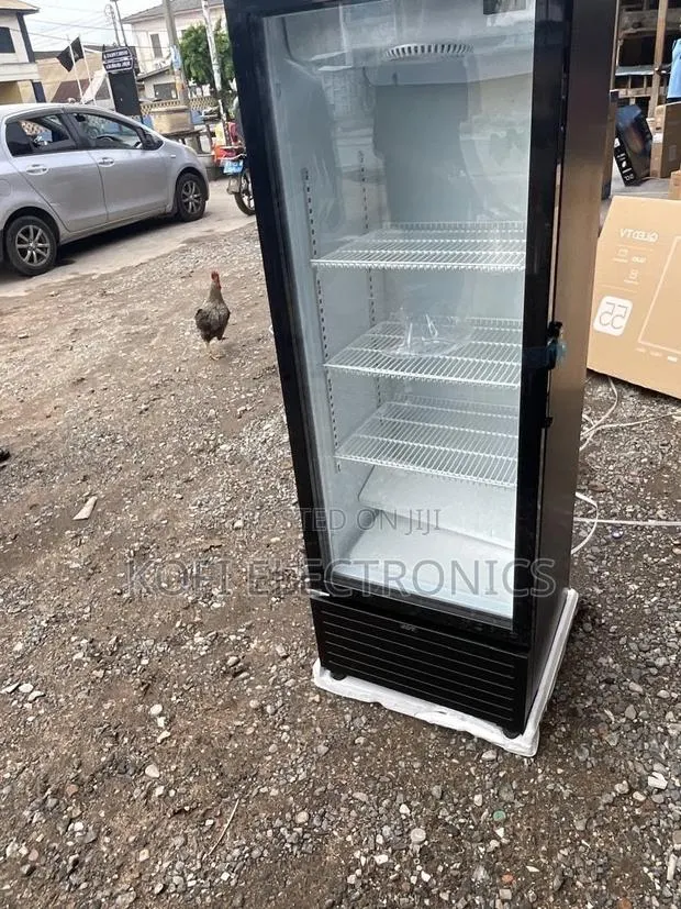 TCL 325l 360° Visibility Drink Chiller Retail Shop Essential · Photo 1