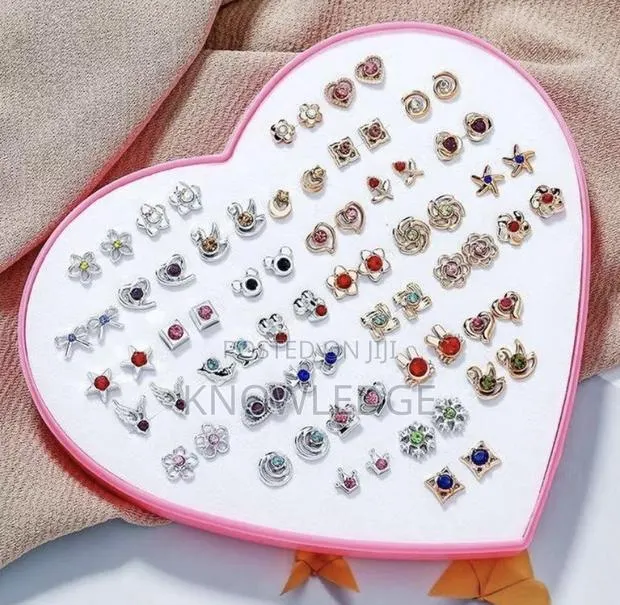 Fashion Jewelry · Photo 1
