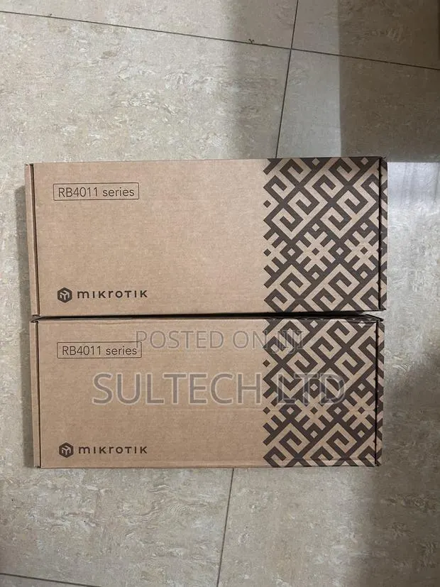 Mikrotik Rb4011igs+Rm · Photo 1