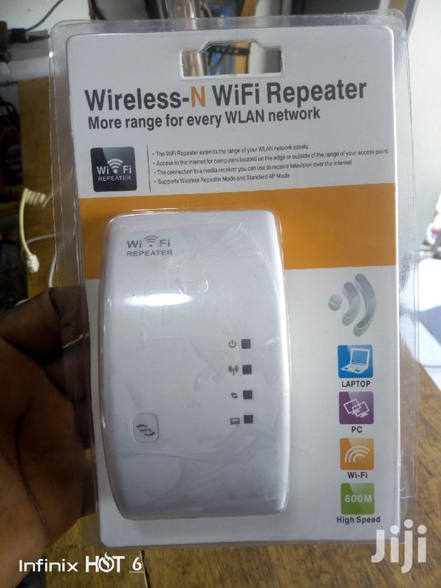 Wireless Router Repeater/Extender · Photo 4