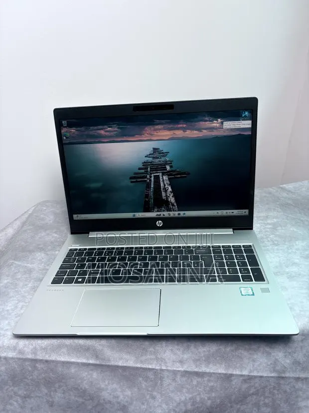 Laptop HP ProBook 450 G6 16GB Intel Core i7 SSD 512GB · Photo 1