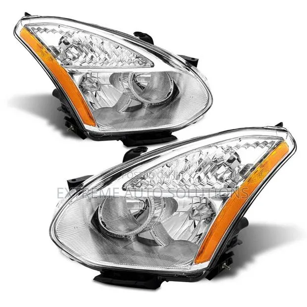 2008-2013 Nissan Rogue Headlights · Photo 1
