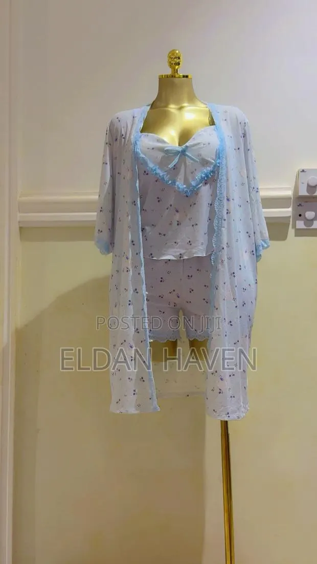 Quality Beautiful Ladie’S Nightwear 3in1 · Photo 1