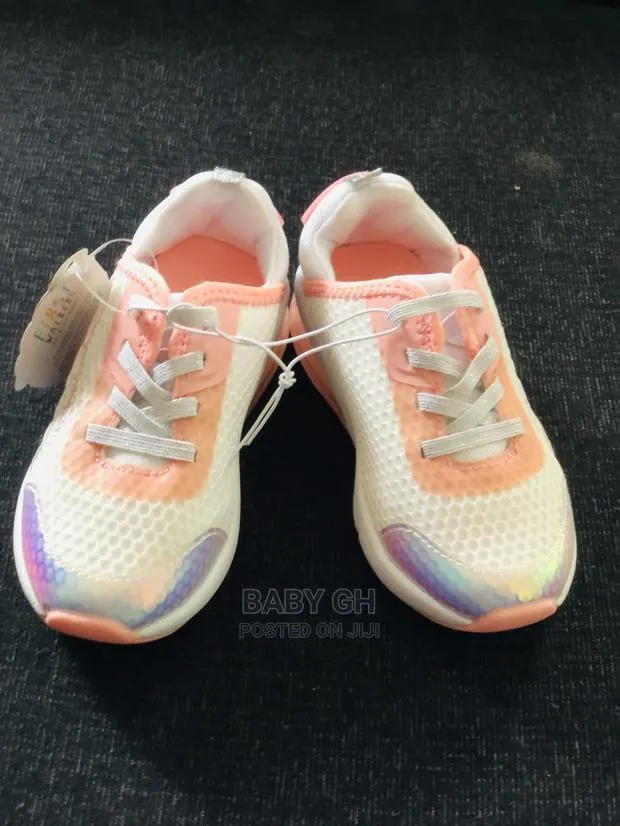 George Sneakers · Photo 1